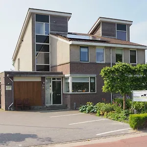 Bbwesteinder Vof Bed & Breakfast